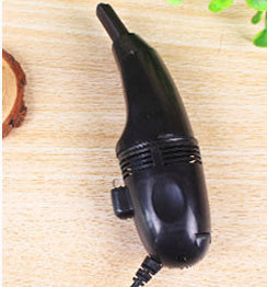 Mini Vacuum Cleaner for Keyboards and Computers (NR - 122021012)